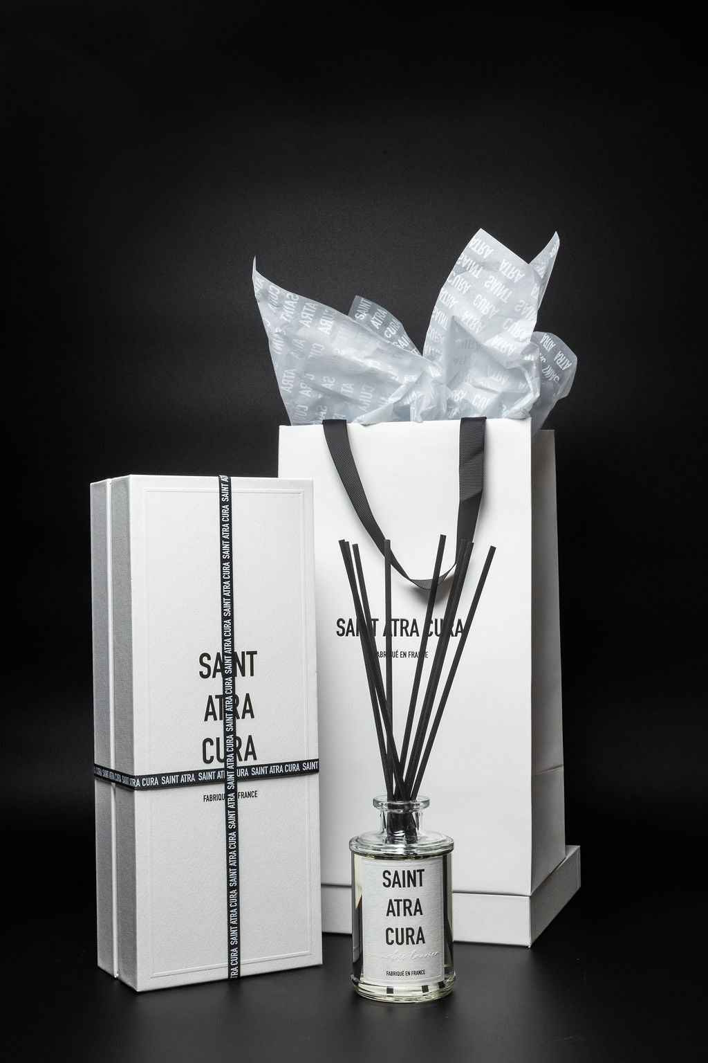 Small Diffuser - Cannabis Laurel (250ml) Glass. Luxury Diffuser by Saint Atra Cura. Reed Diffuser. Home Decor. Scent. Fragrance. Luxury packaging, gifting, beautiful presentation. 

Fragrance Notes: Laurel, Thyme, Rosemary, Cannabis, Violet, Cedarwood, Patchouli